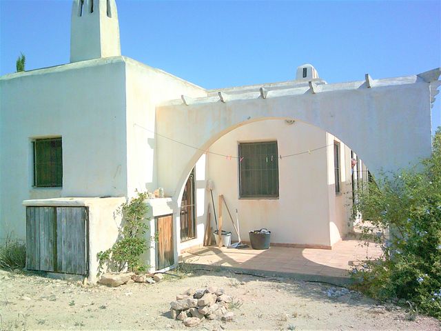 Casa rural en venta en Aguamarga de 120 m² con 2 habitaciones 